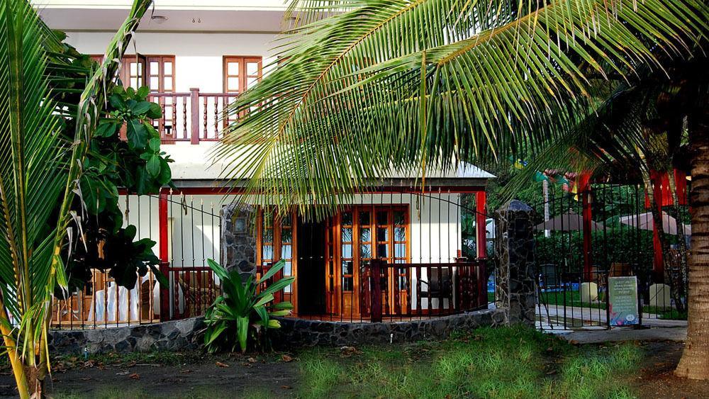 Hotel South Beach - Beachfront Jacó Extérieur photo